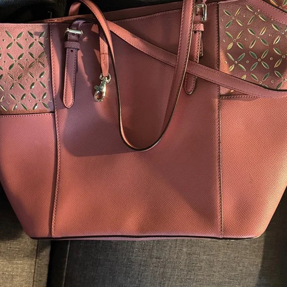 Michael Kors Coral Tote with Gold Accents - Picture 3 of 4